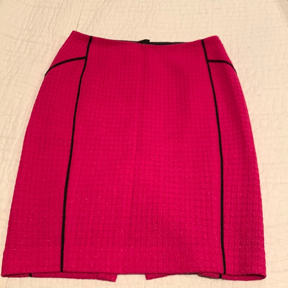 Lafayette 148, bright pink pencil skirt, size 10